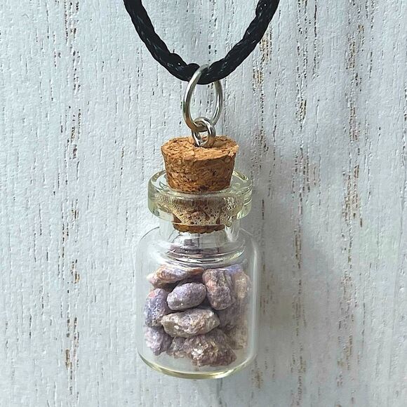 HANDāMINEDĀ LEPIDOLITEāCHIPāBOTTLEāCHARMāNECKLACE - Picture 1 of 16